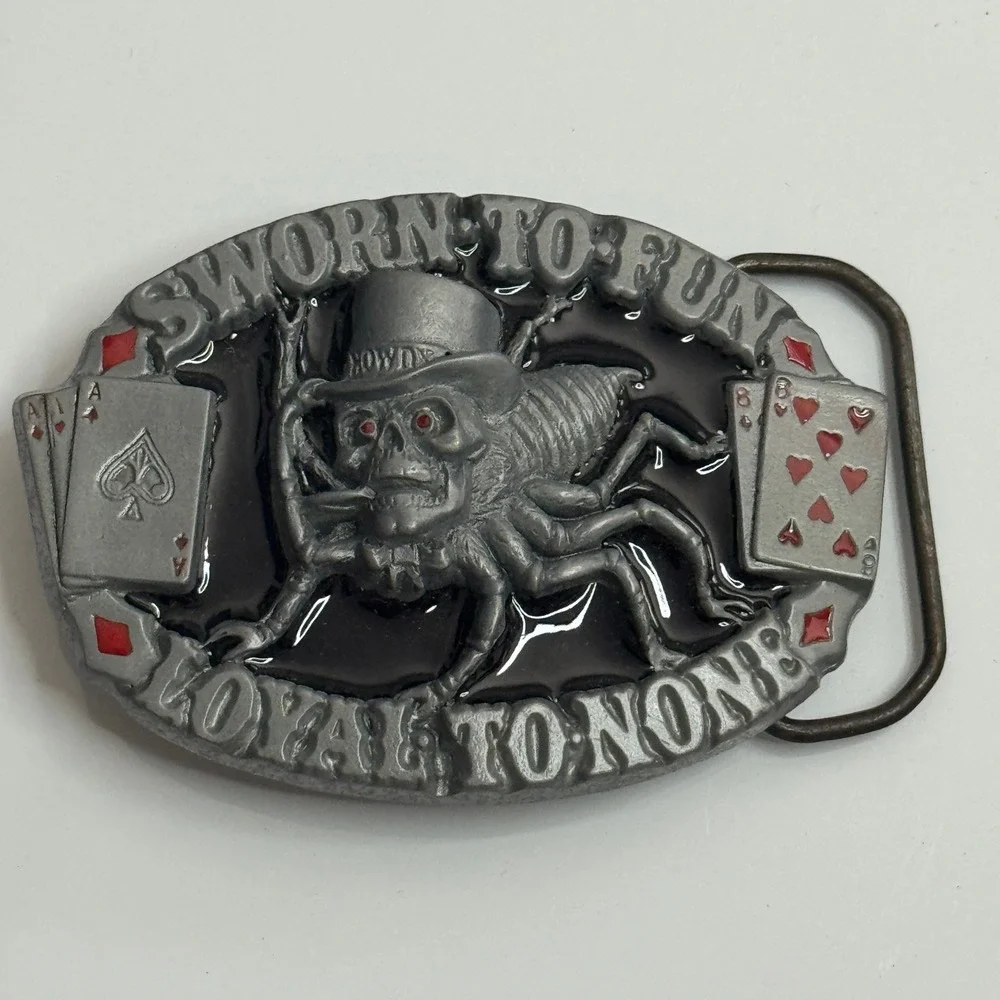 Skull Spider Belt Buckle Sworn to Fun‎ Loyal to None Poker Cards Pewter 1995